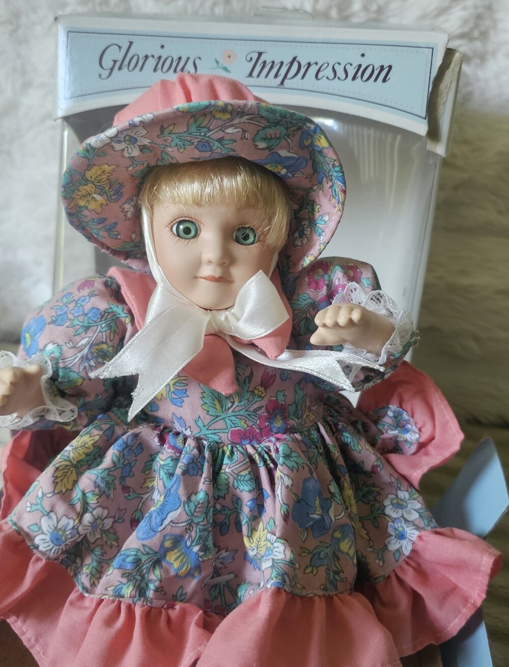 Musical Doll Genuine Porcelain Special Edition